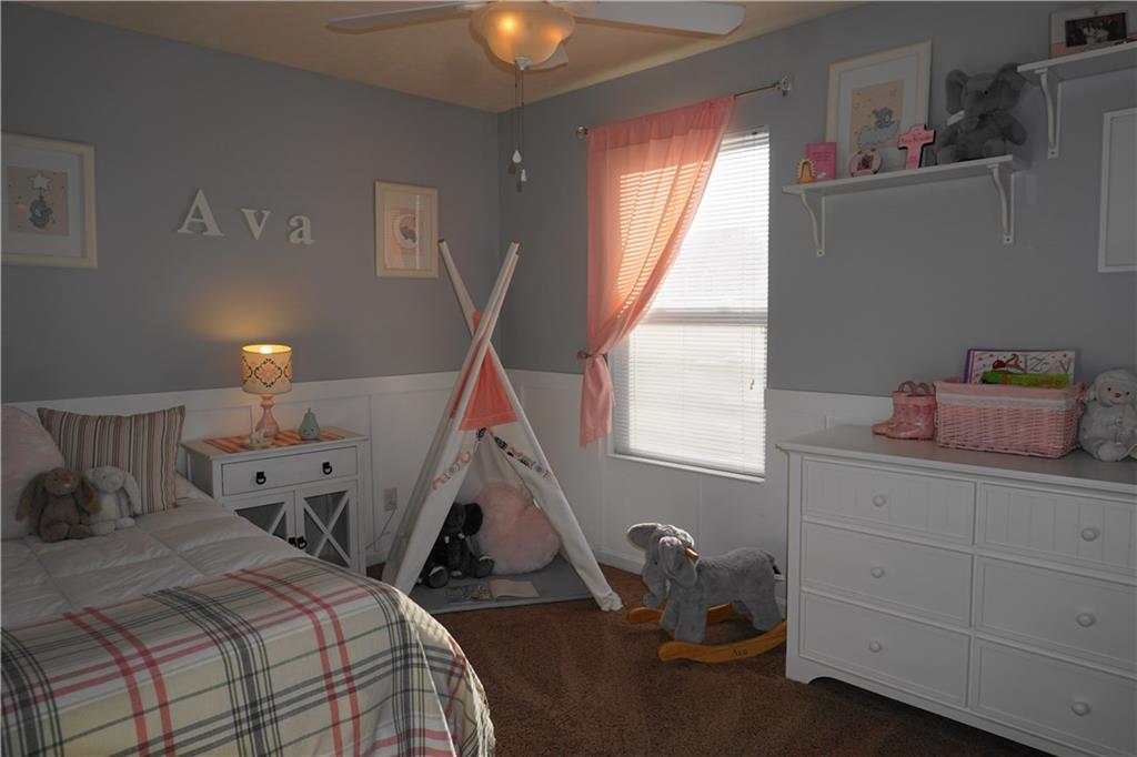 218 Foxwood Road Coraopolis, PA 15108 - Photo 20 of 25