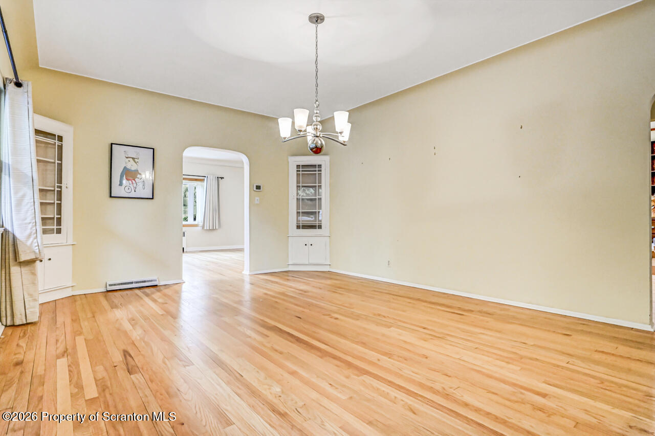 545 Arthur Avenue Scranton, PA 18510 - Photo 9 of 47 545ArthurAve08-jpg
