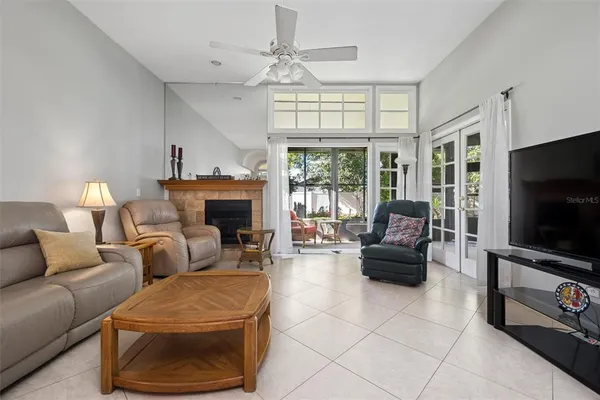 $270,000 | 2910 Cottage Grove Court, Unit L4, Orlando, FL 32822