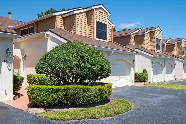 $270,000 | 2910 Cottage Grove Court, Unit L4, Orlando, FL 32822