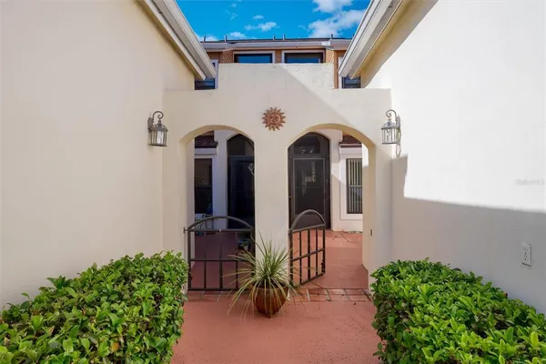 $270,000 | 2910 Cottage Grove Court, Unit L4, Orlando, FL 32822