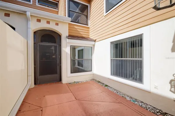 $270,000 | 2910 Cottage Grove Court, Unit L4, Orlando, FL 32822