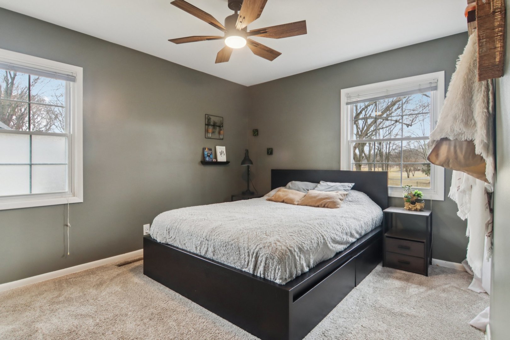4908 Tile Line Road Crystal Lake, IL 60012 - Photo 8 of 40 Gallery Image 8