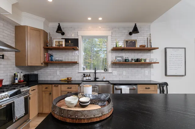 $1,300,000 | 145 Russell Road, Cavendish, VT 05142