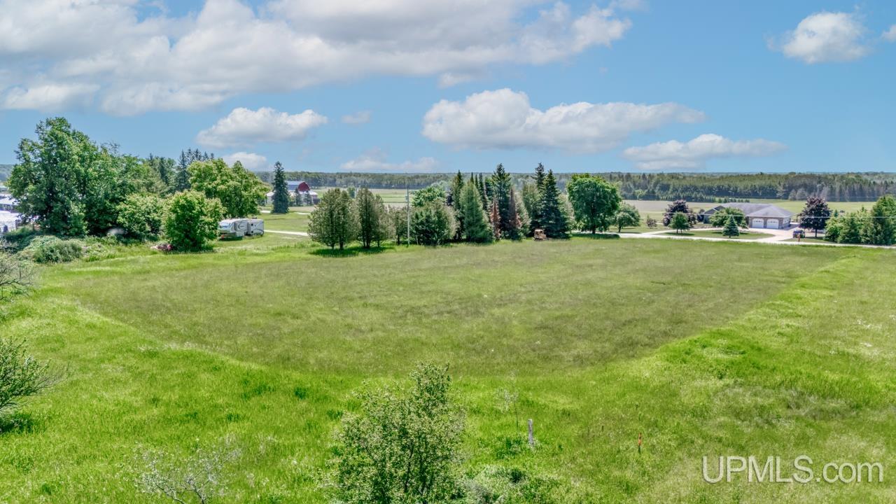 416 20th Road Escanaba, MI 49829 - Photo 7 of 12 Gallery Image 7