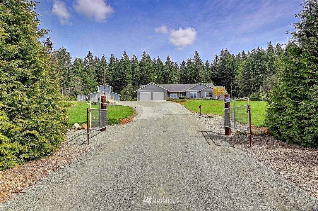 314 South Camano Ridge Road Camano Island, WA 98282 - Photo 2 of 25 Gallery Image 2