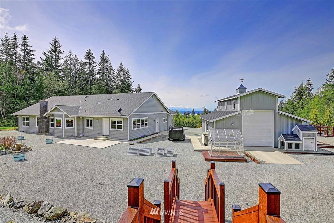 314 South Camano Ridge Road Camano Island, WA 98282 - Photo 11 of 25 Gallery Image 11