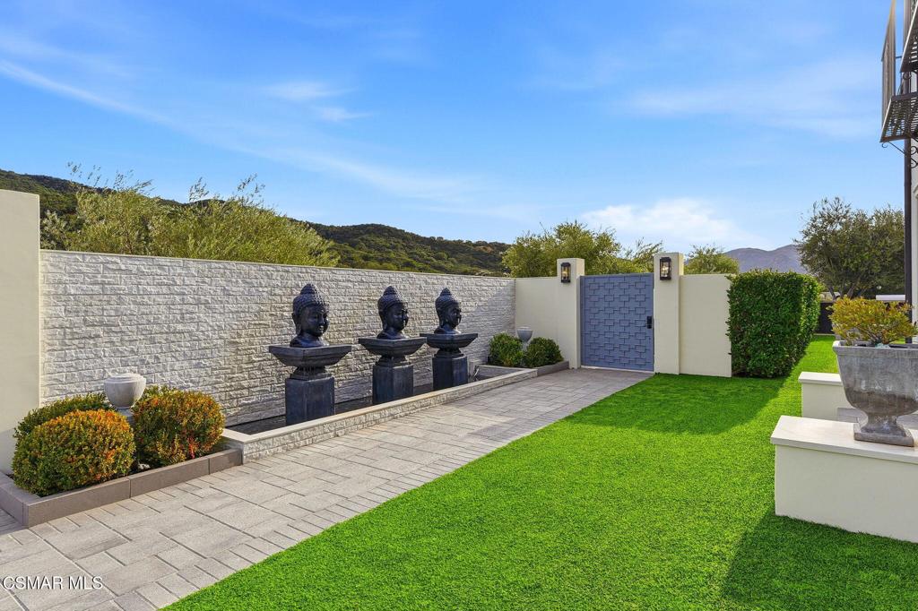 2691 Country Ridge Road Calabasas, CA 91302 - Photo 11 of 75