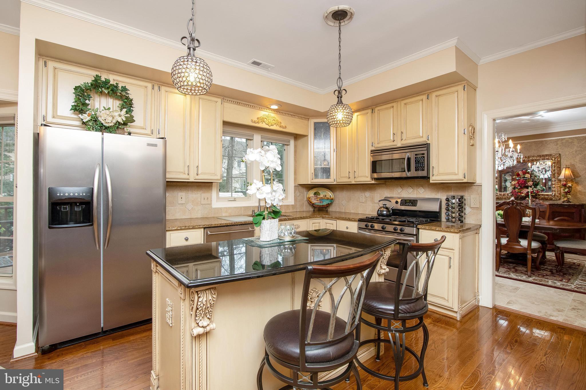 40 Covington Lane Voorhees, NJ 08043 - Photo 14 of 57 Stainless steel appliances and recessed lights