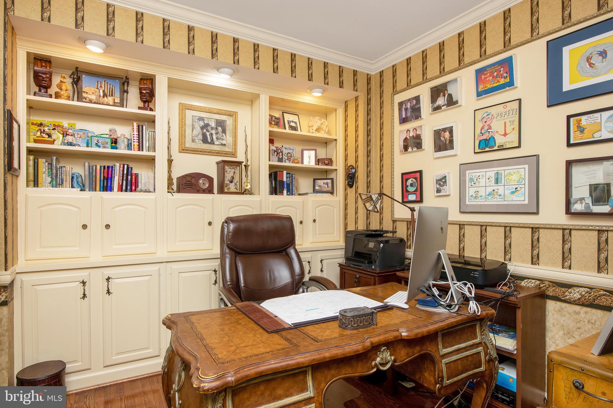 40 Covington Lane Voorhees, NJ 08043 - Photo 4 of 57 Office with custom built-in shelves and cabinetry