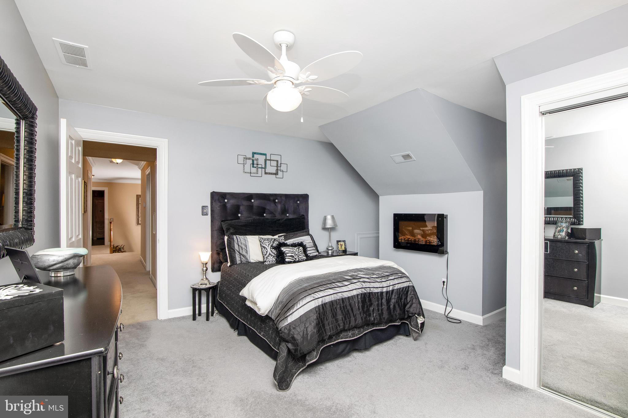 40 Covington Lane Voorhees, NJ 08043 - Photo 32 of 57 Bedroom 4 with electric fireplace