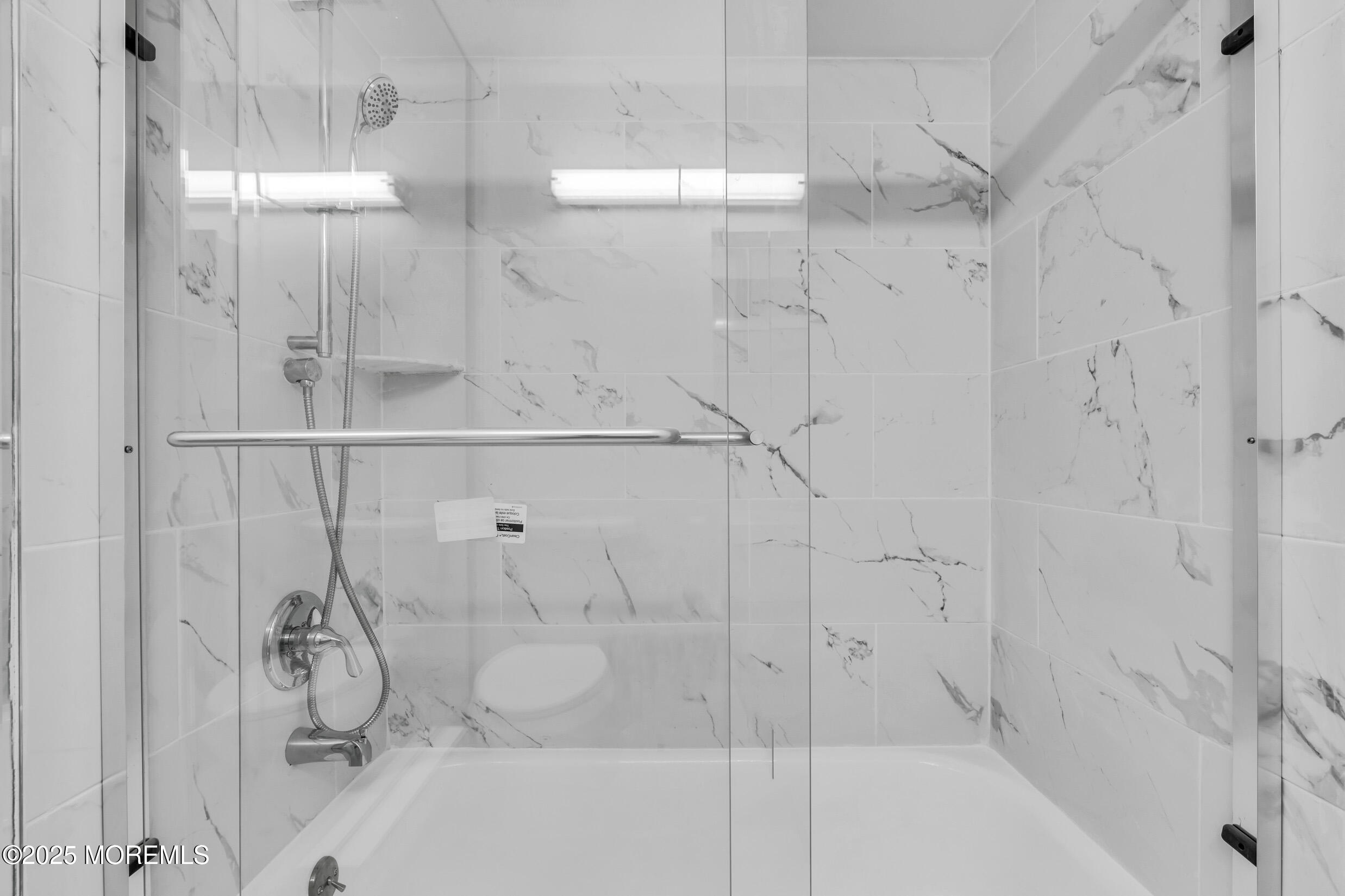 70 Overlook Way, Unit A Manalapan, NJ 07726 - Photo 15 of 20