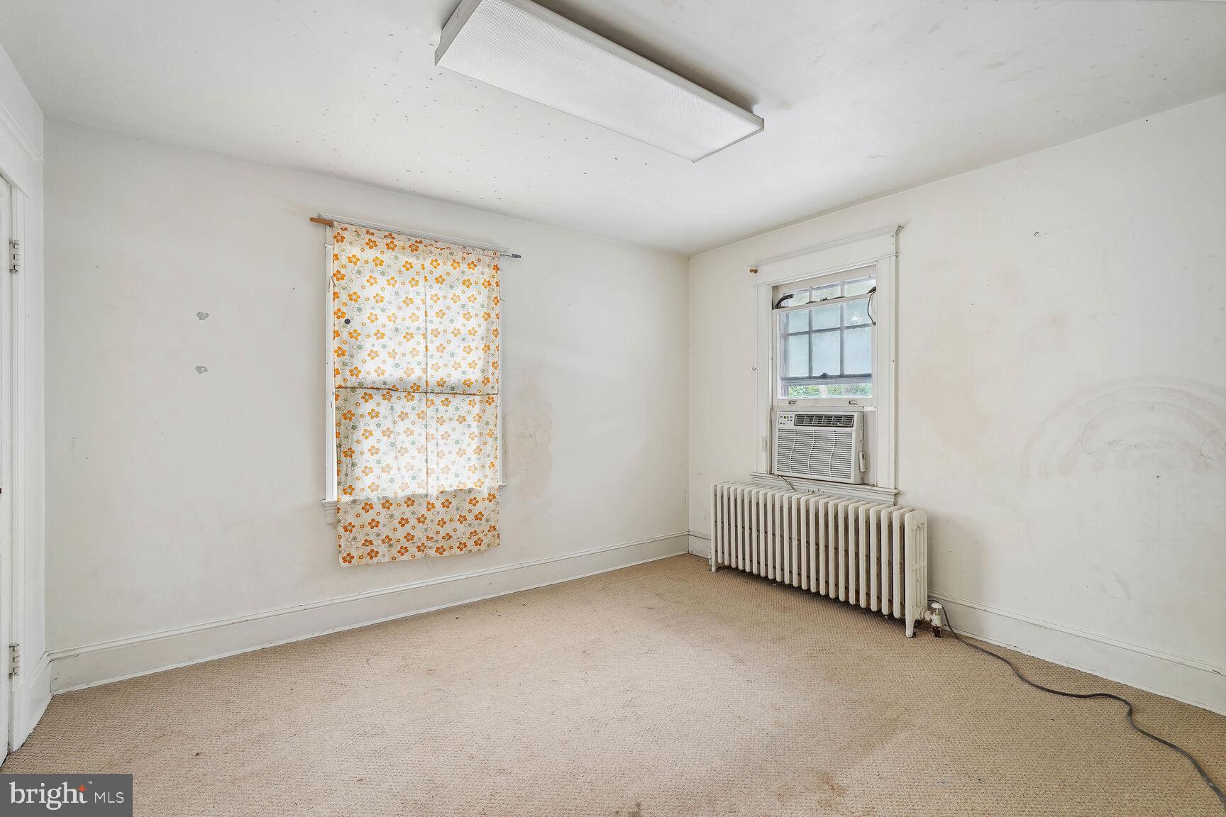 1913 Locust Grove Road Silver Spring, MD 20910 - Photo 17 of 30