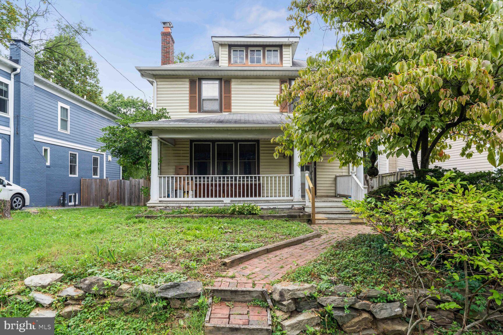 1913 Locust Grove Road Silver Spring, MD 20910 - Photo 2 of 30