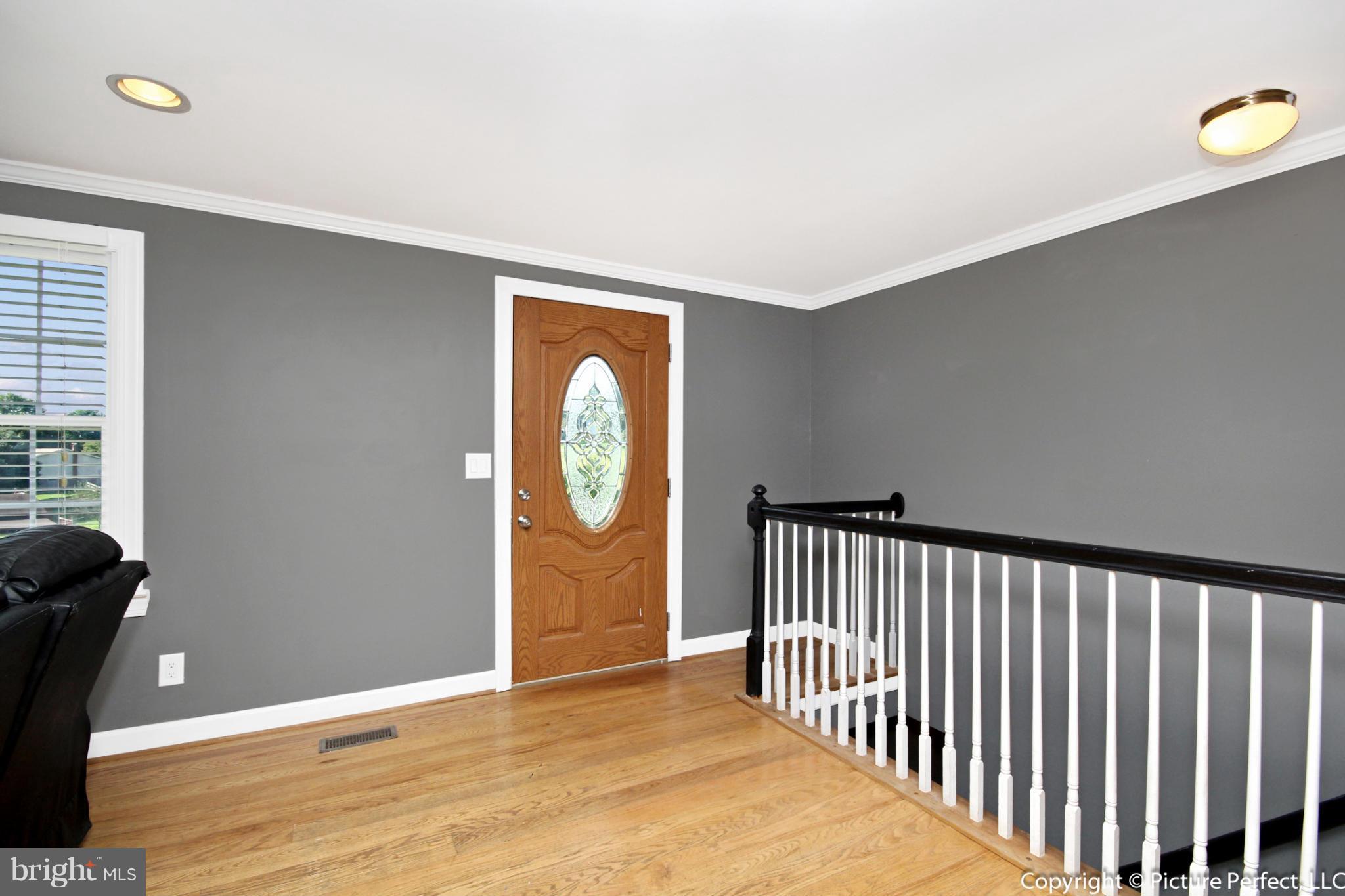 11992 Arlington Mill Road Union Bridge, MD 21791 - Photo 2 of 30 Interior (General)