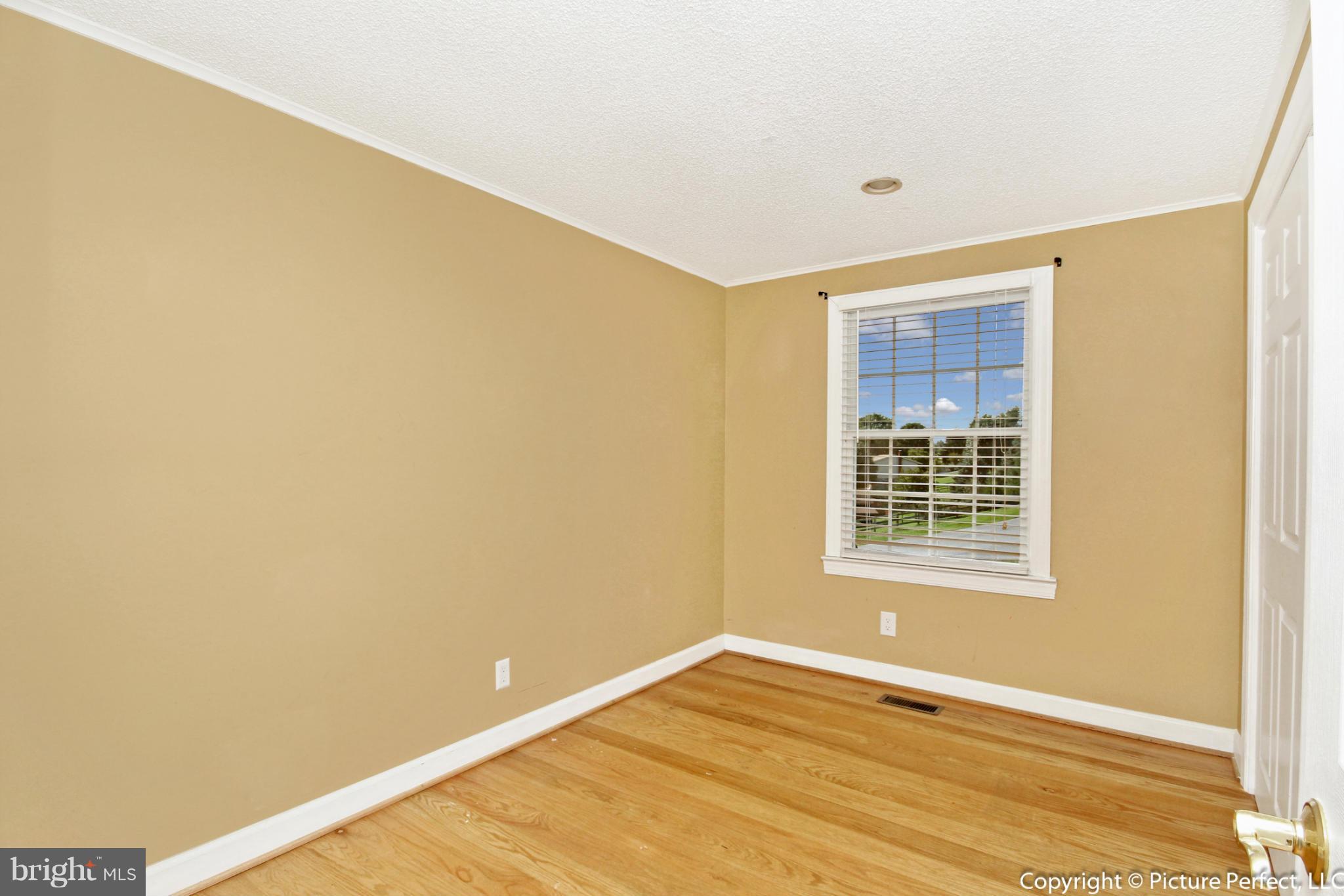 11992 Arlington Mill Road Union Bridge, MD 21791 - Photo 14 of 30 Bedroom 3