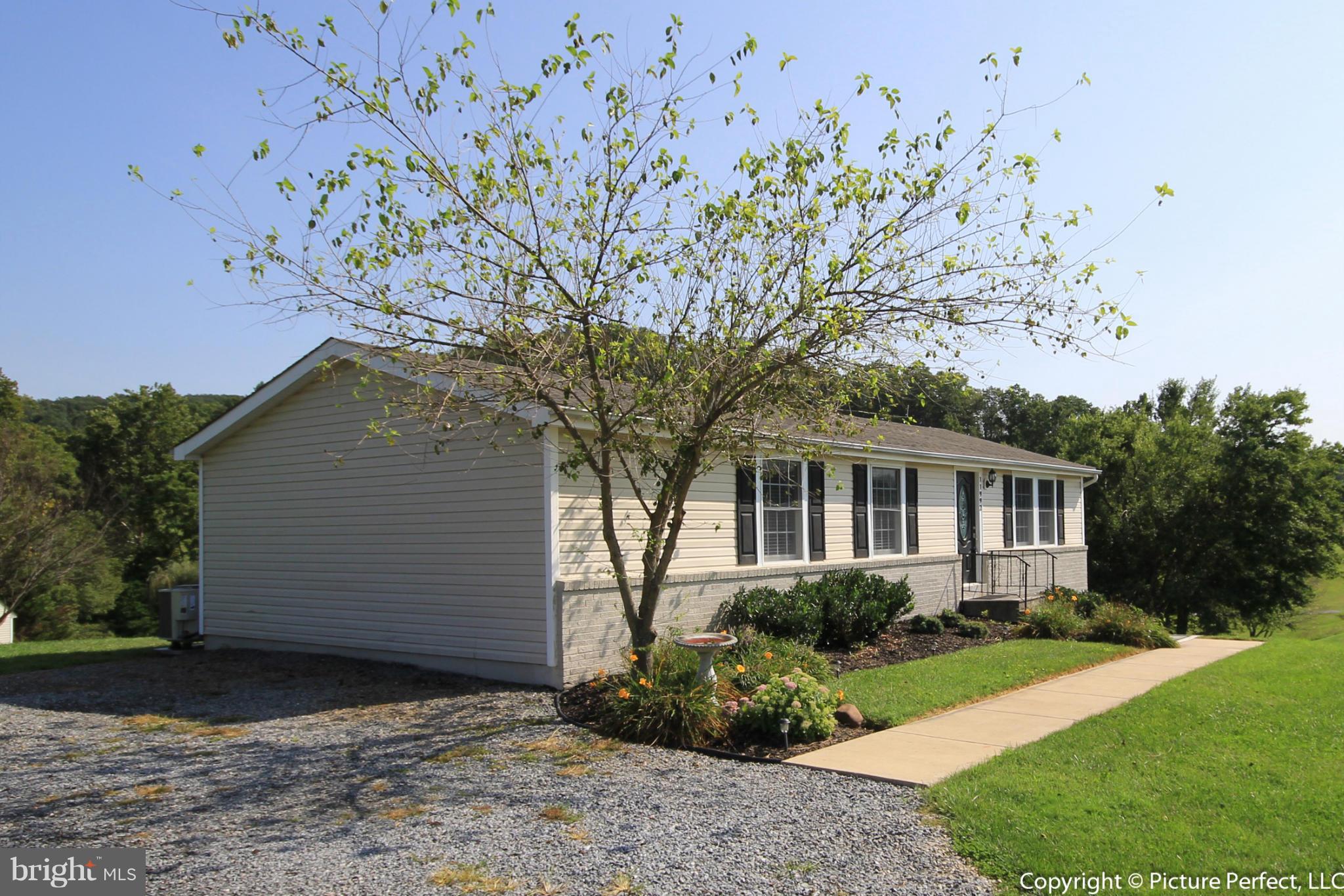 11992 Arlington Mill Road Union Bridge, MD 21791 - Photo 27 of 30 Exterior (Front)