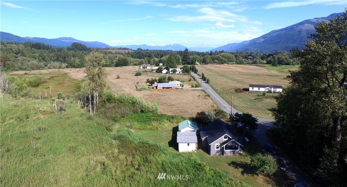 32499 Burrese Road Sedro-Woolley, WA 98284 - Photo 2 of 25 Gallery Image 2