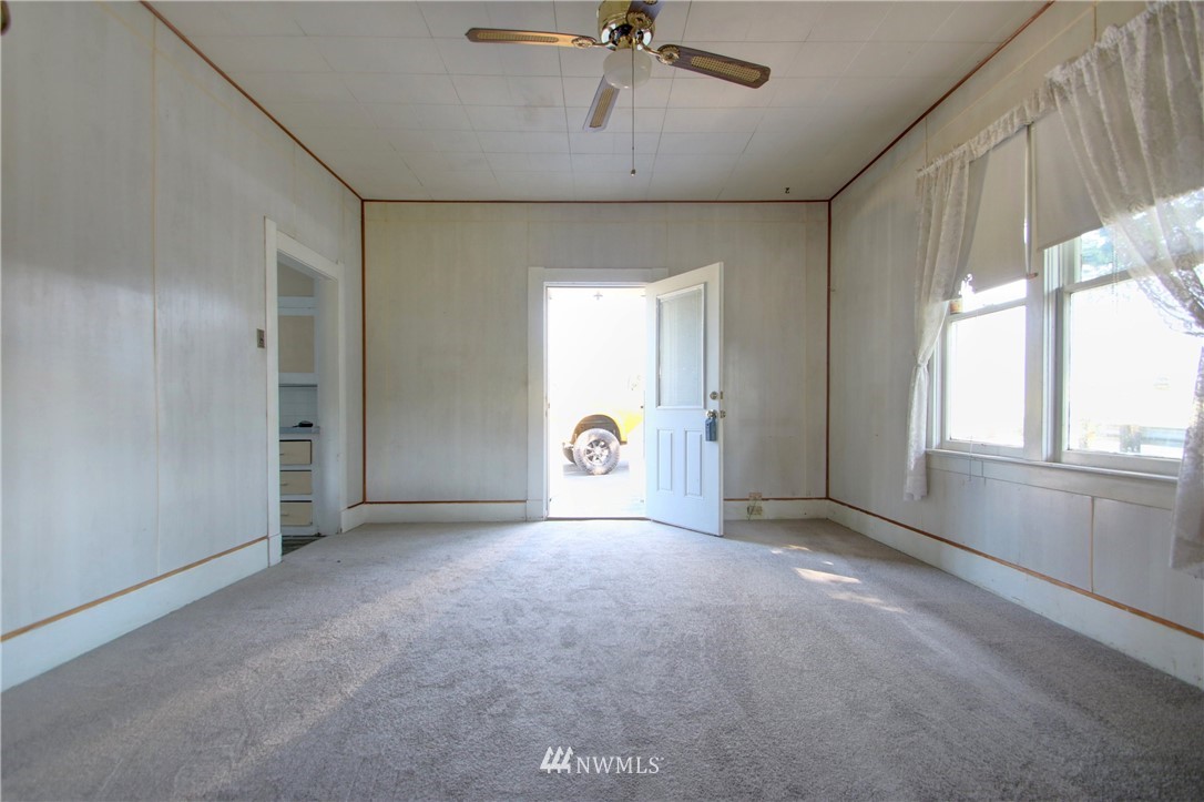 32499 Burrese Road Sedro-Woolley, WA 98284 - Photo 7 of 25 Gallery Image 7