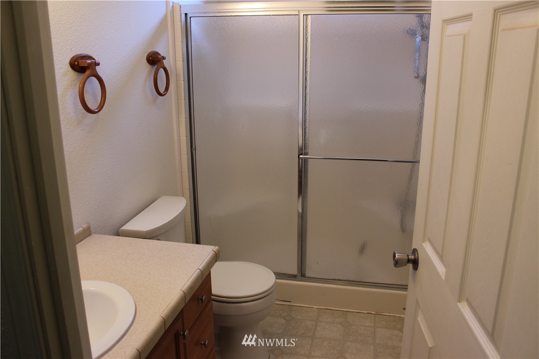 3030 East Rasor Road Belfair, WA 98528 - Photo 19 of 23 Gallery Image 19