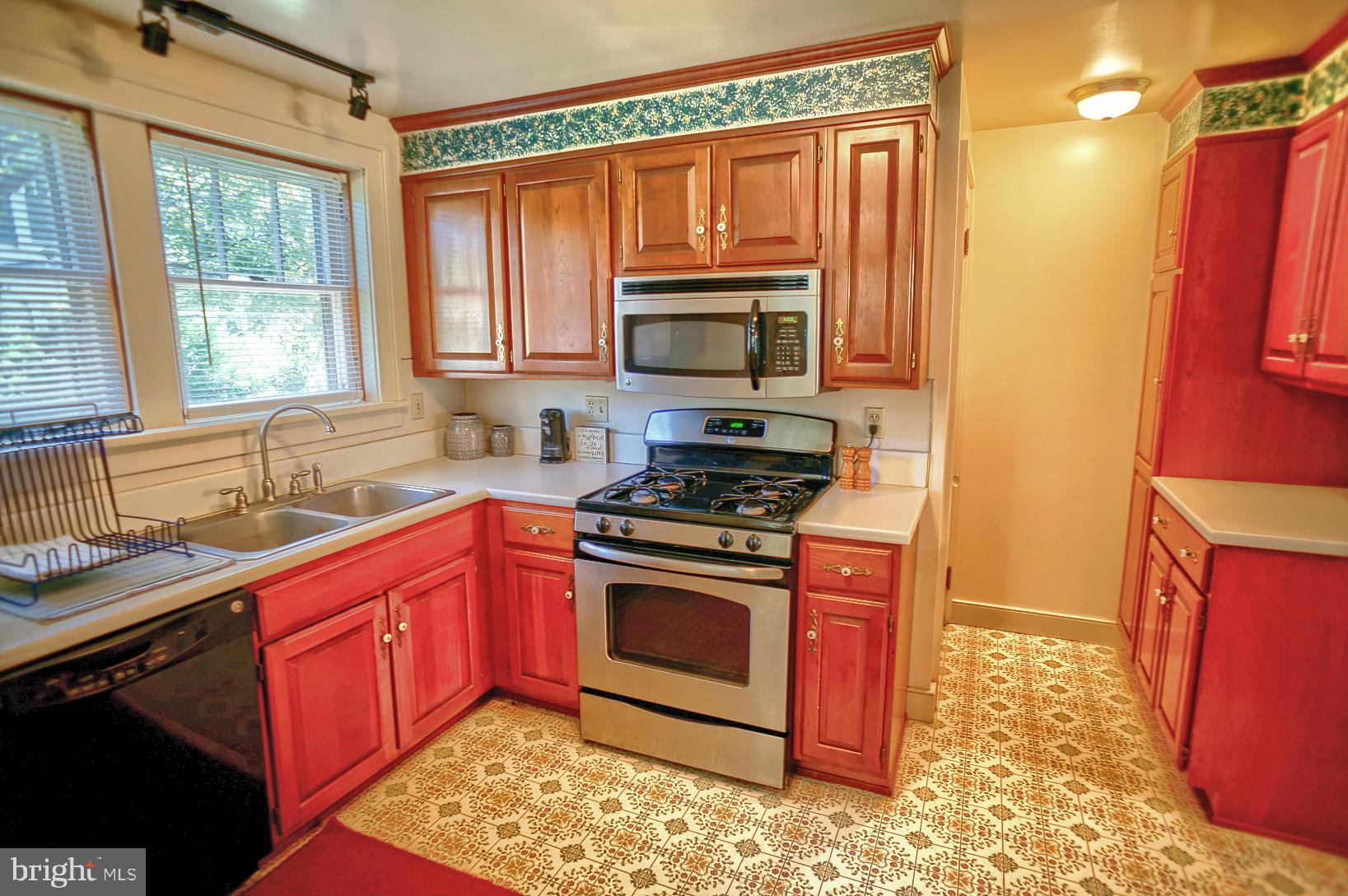 115 East Ridge Street Carlisle, PA 17013 - Photo 11 of 39 Gallery Image 11