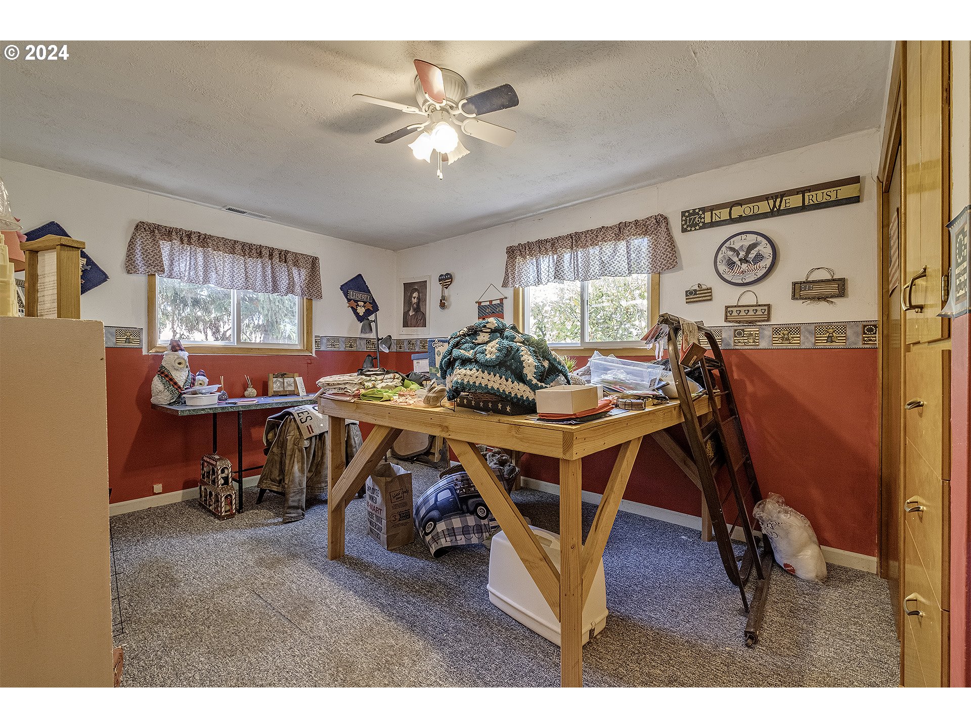 34070 Southwest Cook Road Hillsboro, OR 97123 - Photo 8 of 31 Gallery Image 8