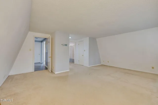 $575,000 | 708 Thornwood Place, Kingsport, TN 37660