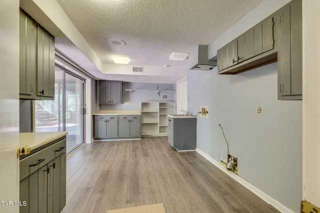 $575,000 | 708 Thornwood Place, Kingsport, TN 37660