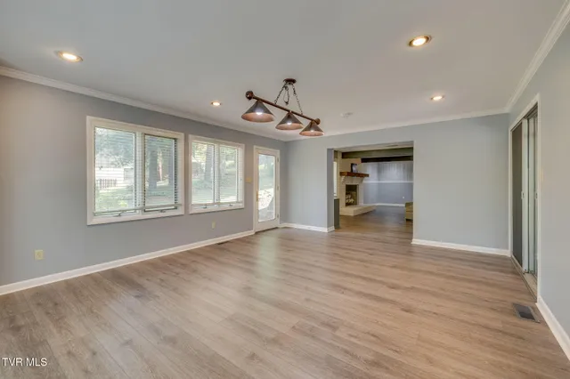 $575,000 | 708 Thornwood Place, Kingsport, TN 37660