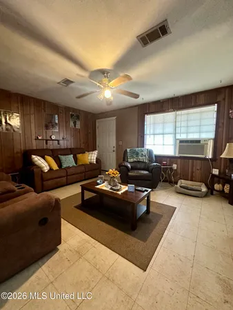 $92,600 | 409 Stonybrook Trail Southeast, Bogue Chitto, MS 39629