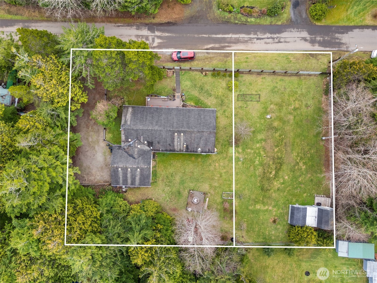 35 Paradise Lane Pacific Beach, WA 98571 - Photo 4 of 4 a view of a garden