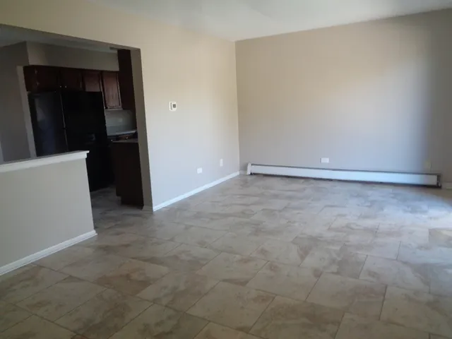 $1,625 | 8149 83rd Place, Unit 6, Justice, IL 60458