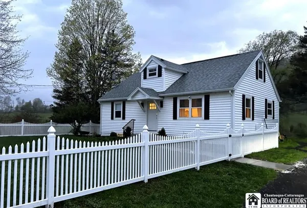 $450,000 | 6064 Nys Route East, Ellicottville, NY 14731