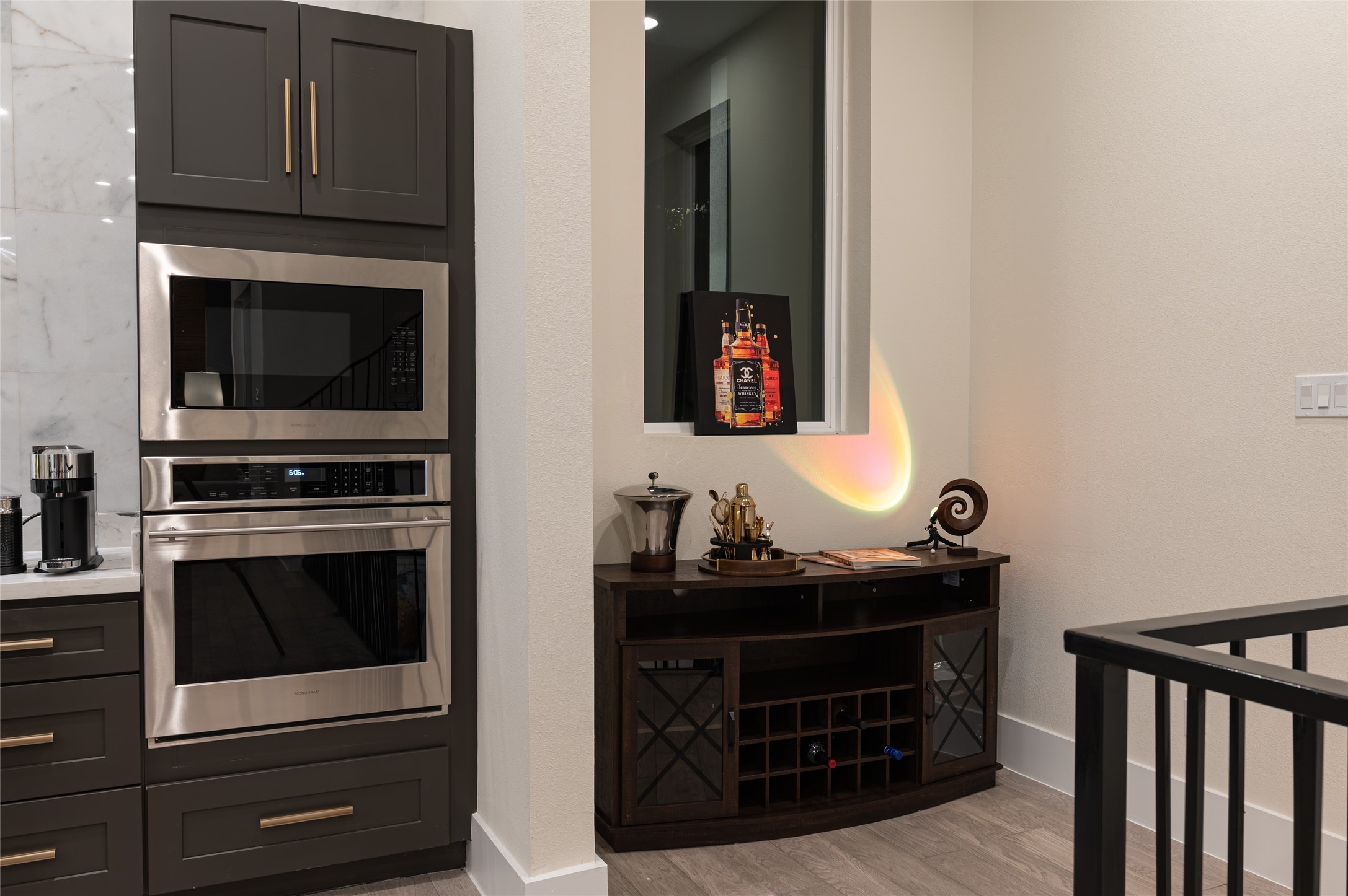913 Thompson Street Houston, TX 77007 - Photo 46 of 49 a kitchen with granite countertop a stove and a microwave