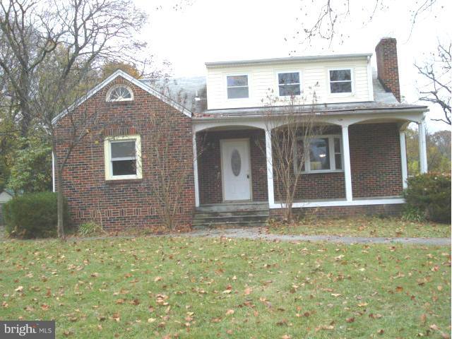 26727 Ridge Road Damascus, MD 20872 - Photo 1 of 30 Exterior (Front)