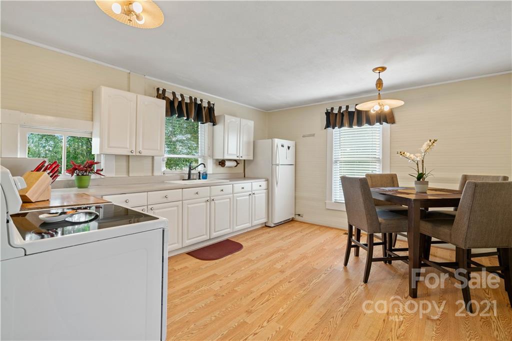 1694 Ostwalt Amity Road Cleveland, NC 27013 - Photo 5 of 32 Gallery Image 5