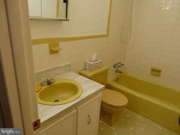 5840 Stephen Reid Road Huntingtown, MD 20639 - Photo 17 of 30 1 of 2 Full Baths