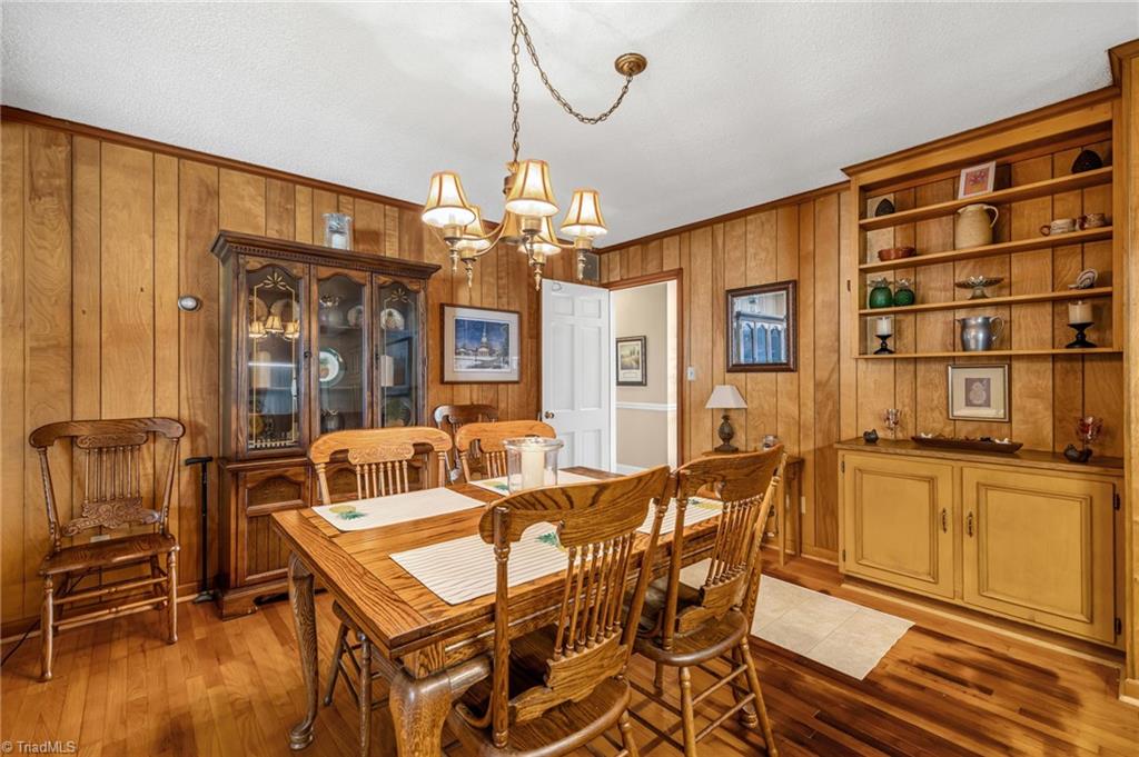 5009 Wainwright Road McLeansville, NC 27301 - Photo 11 of 37