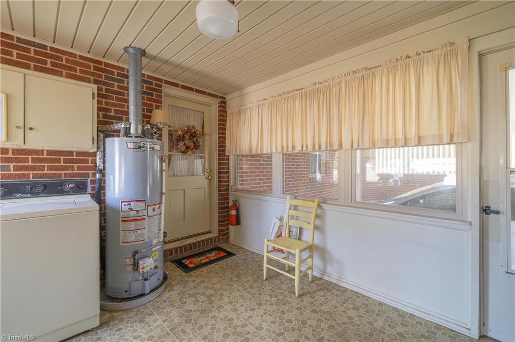 5009 Wainwright Road McLeansville, NC 27301 - Photo 27 of 37