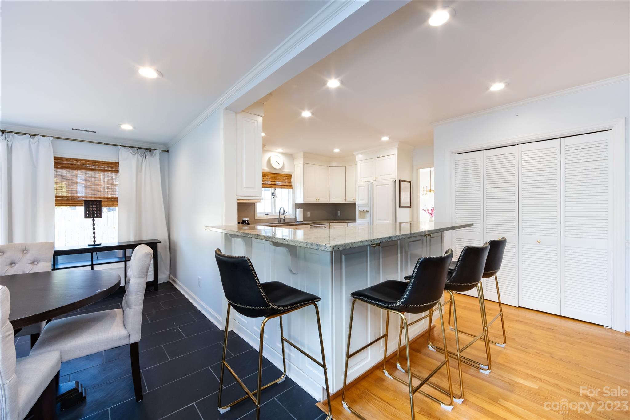 2519 Hatherly Road Charlotte, NC 28209 - Photo 11 of 42 Gallery Image 11
