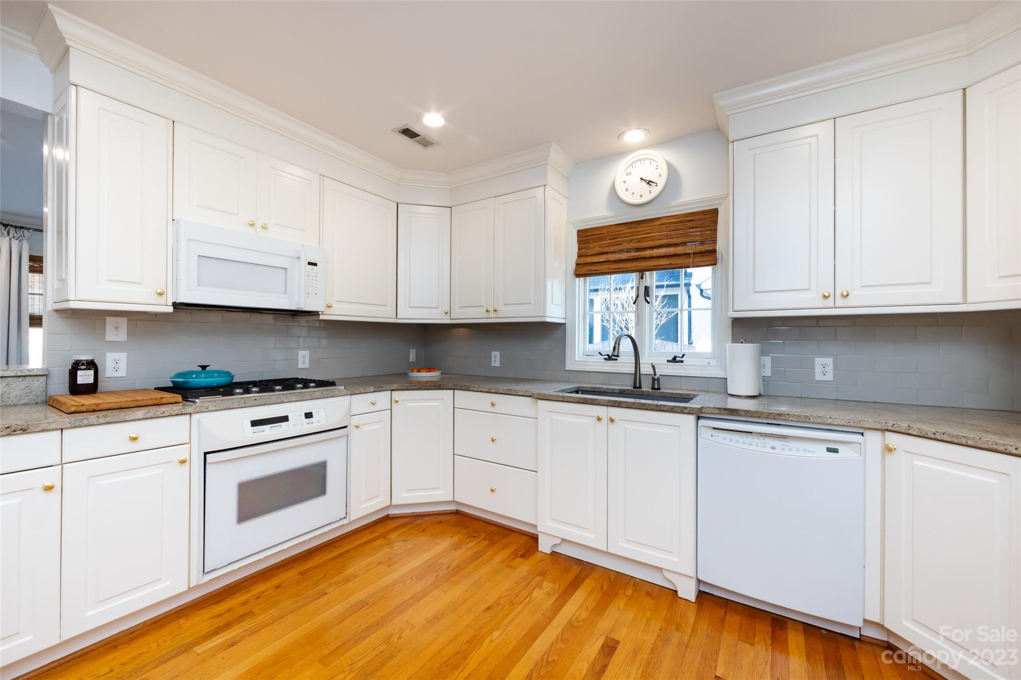 2519 Hatherly Road Charlotte, NC 28209 - Photo 14 of 42 Gallery Image 14