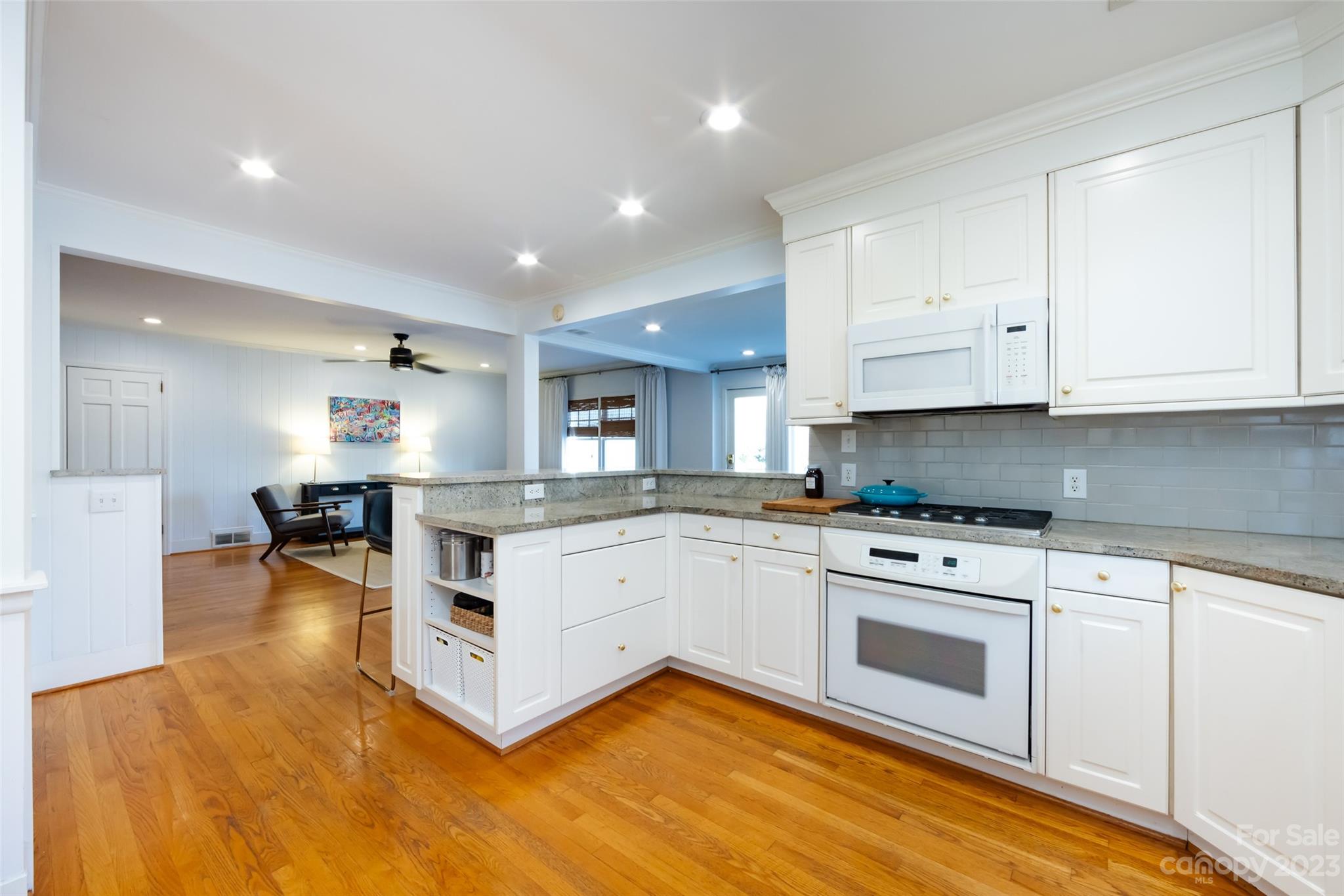 2519 Hatherly Road Charlotte, NC 28209 - Photo 17 of 42 Gallery Image 17