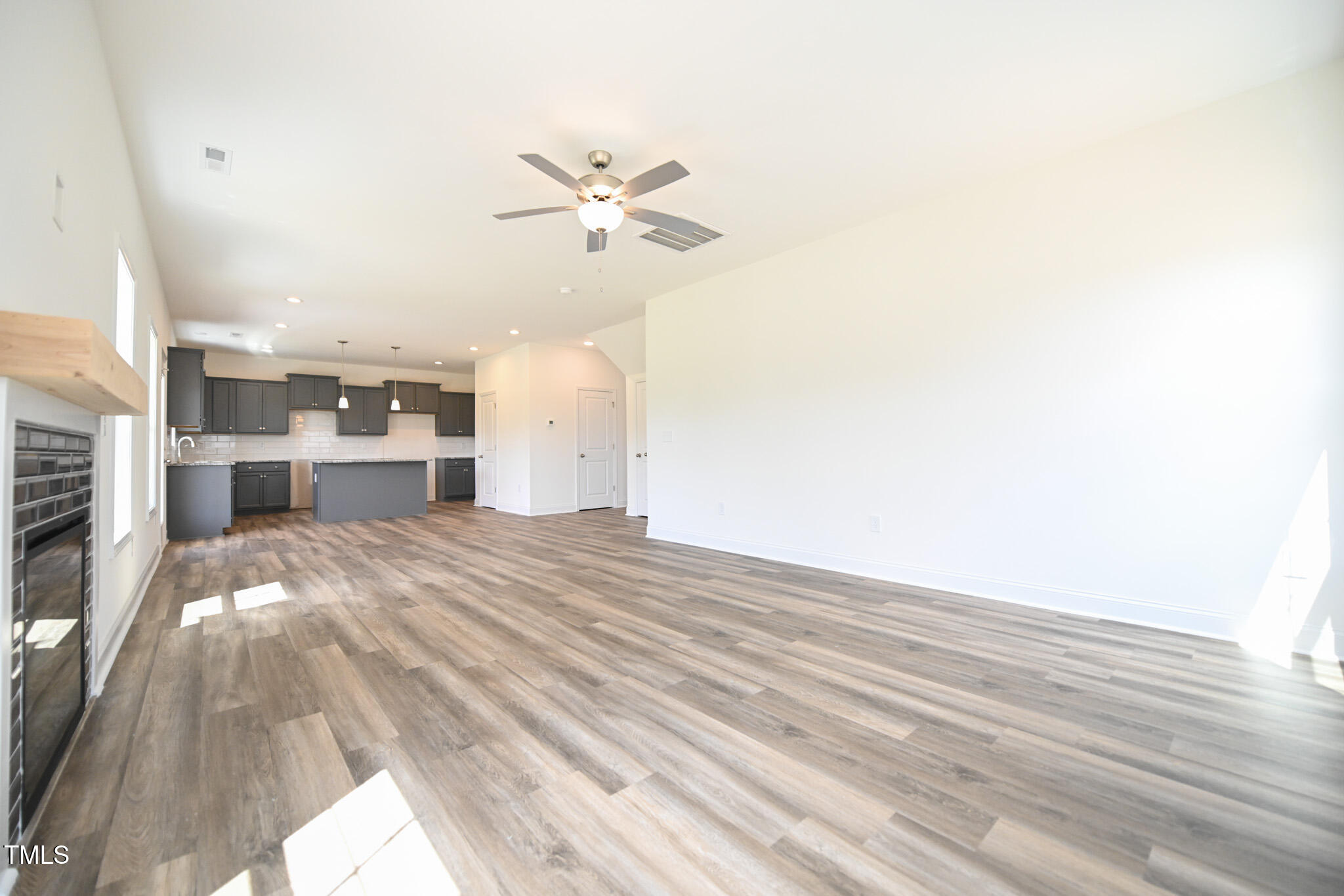 223 Johnson Rdg Way Four Oaks, NC 27524 - Photo 10 of 31 008