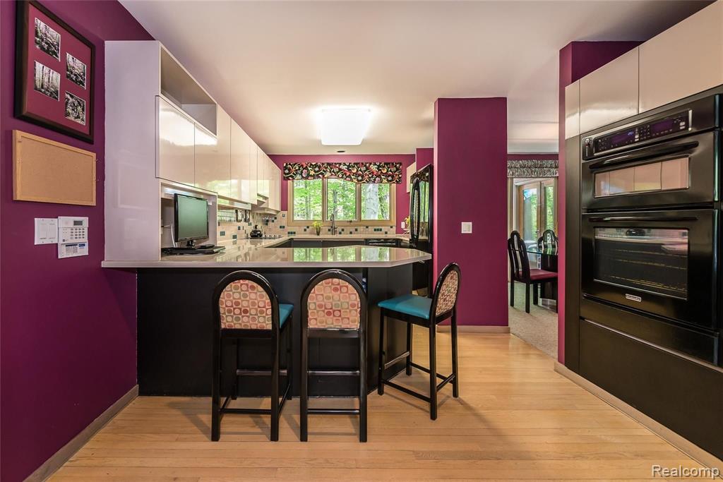 29000 Halsted Road Farmington Hills, MI 48331 - Photo 10 of 48