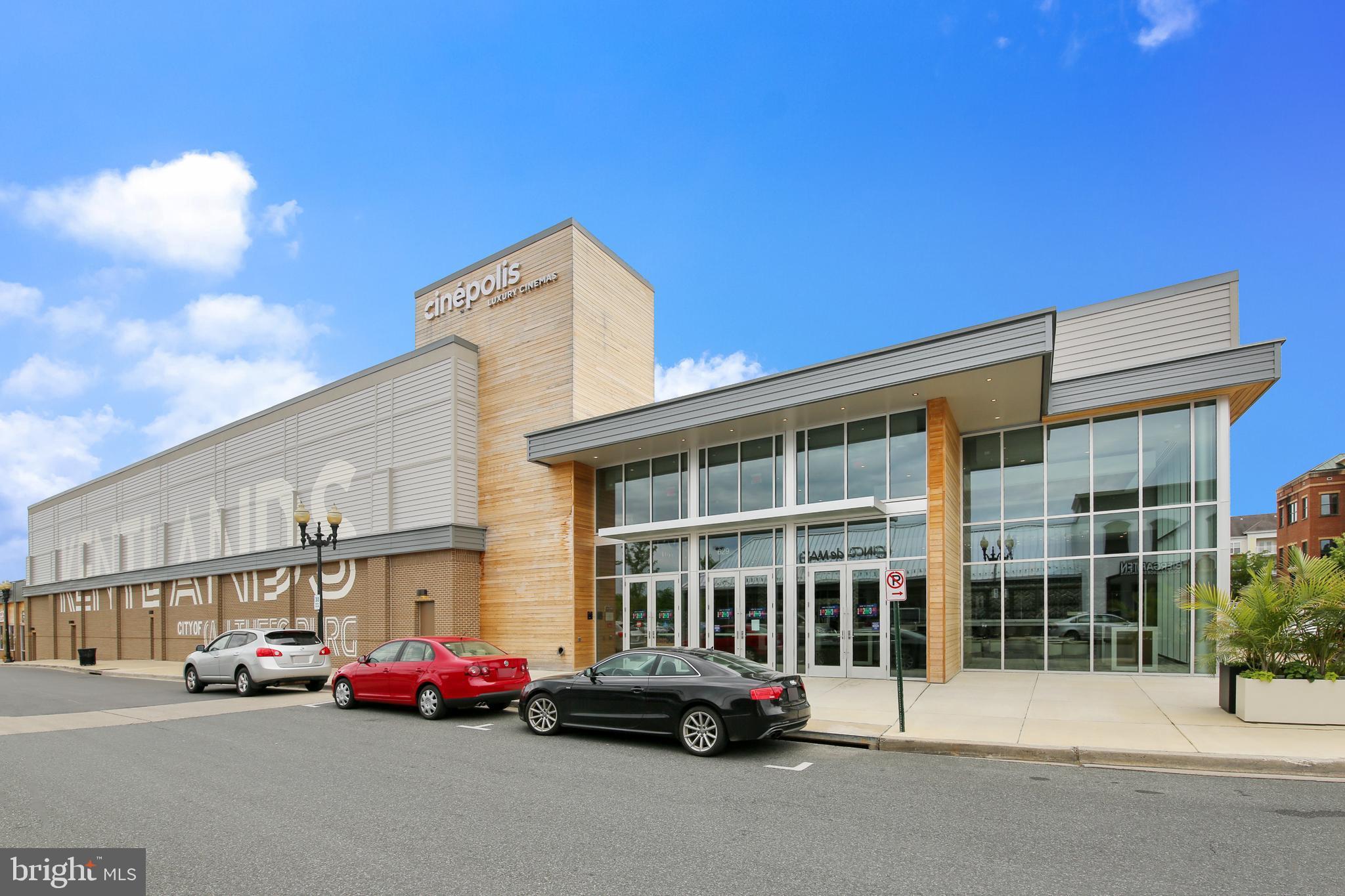 215 Ridgepoint Place Gaithersburg, MD 20878 - Photo 41 of 43 Kentlands movie theater