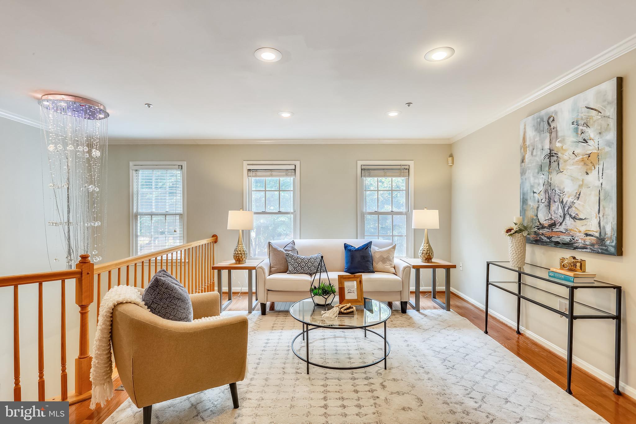 215 Ridgepoint Place Gaithersburg, MD 20878 - Photo 6 of 43 Living Room with hardwood floors