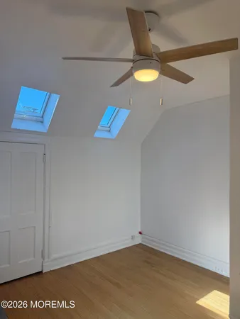 $3,300 | 84 McLaren Street, Red Bank, NJ 07701