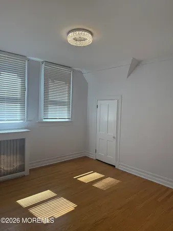$3,300 | 84 McLaren Street, Red Bank, NJ 07701