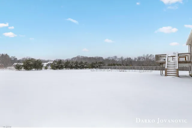 $324,900 | 14057 Olin Lakes Drive, Cedar Springs, MI 49319