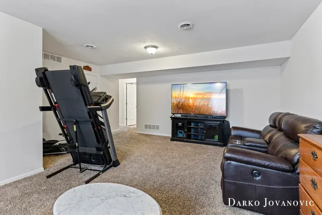 $324,900 | 14057 Olin Lakes Drive, Cedar Springs, MI 49319